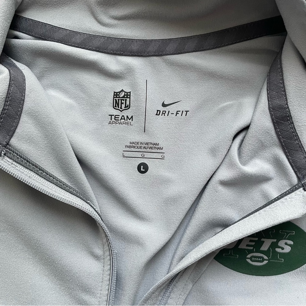 Nike Dri-Fit NY Jets Women’s Size L Light Gray 1/4 Zip LS Shirt NFL Thumb Holes - Picture 5 of 6